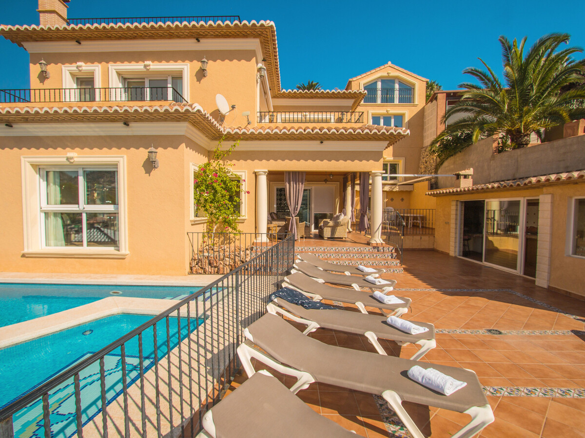 Villa 10 pers., 5 chambres, piscine privée à Calpe - Photo 3