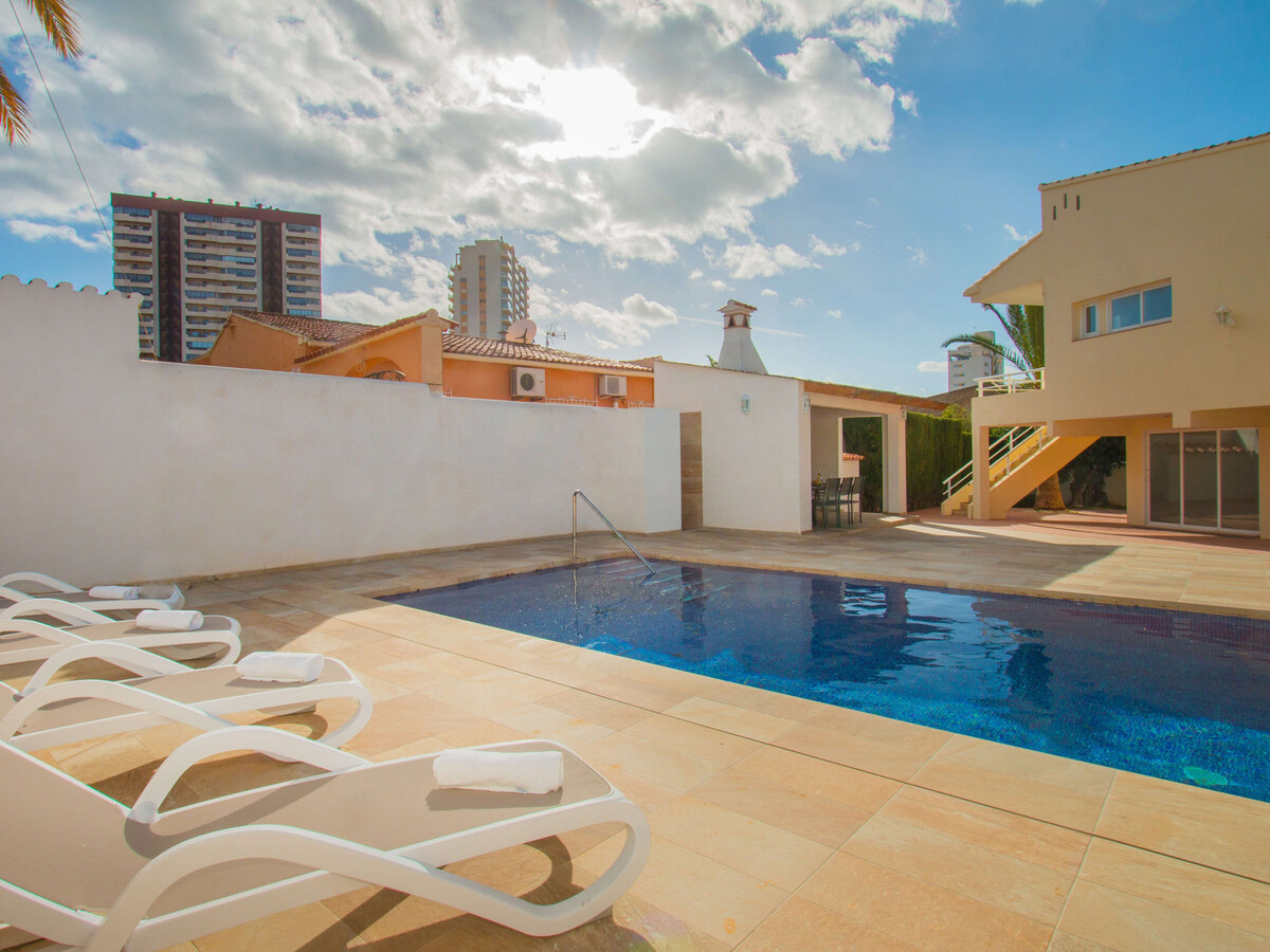 Villa 6 pers., piscine 7x4m et terrasse à Calpe - Photo 2