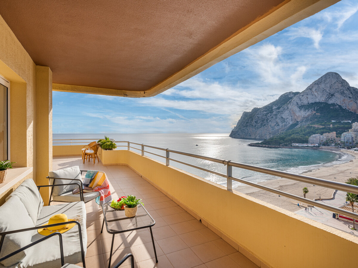 Appartement première ligne de plage à Calpe, 6 pers. - Photo 1