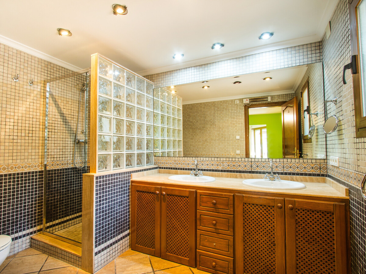 Villa 10 pers., 5 chambres, piscine 12x6m à Calpe - Photo 25