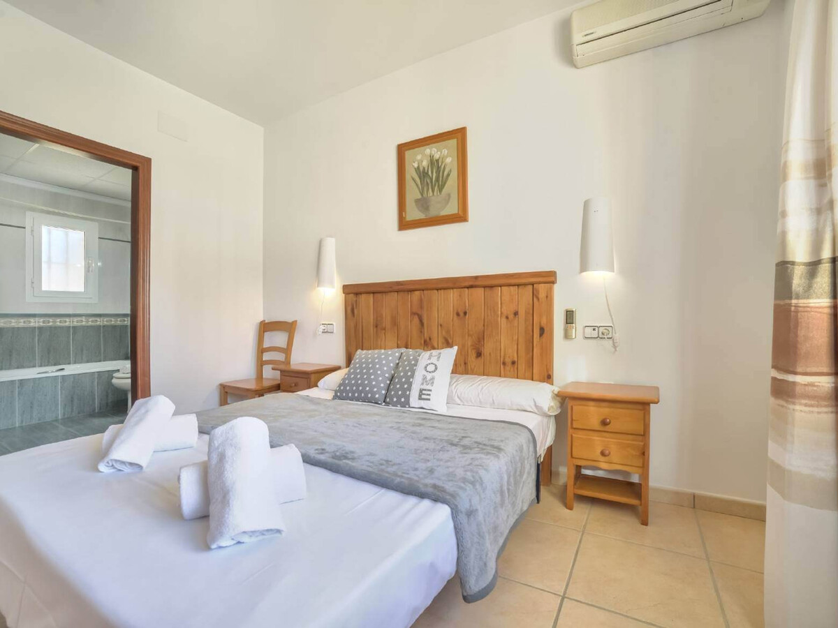 Villa 14 pers., 7 chambres, piscine 9x4 à Calpe - Photo 18