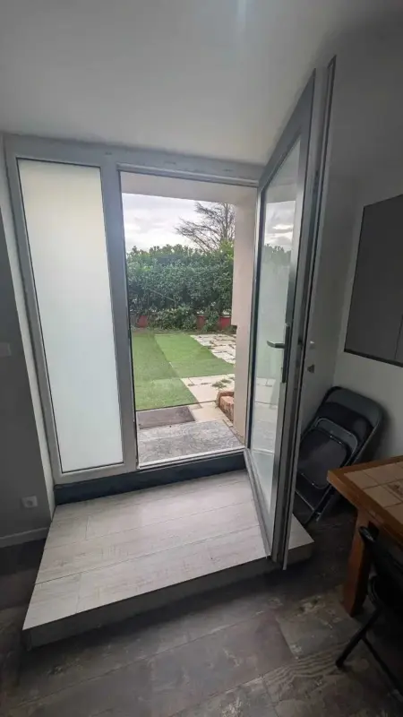 Appartement avec jardin clôturé à Charnay-lès-Mâcon, 4 personnes : photo 9