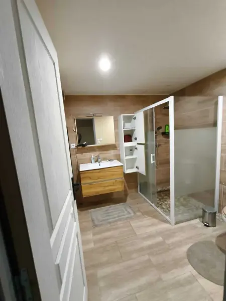 Appartement avec jardin clôturé à Charnay-lès-Mâcon, 4 personnes : photo 24