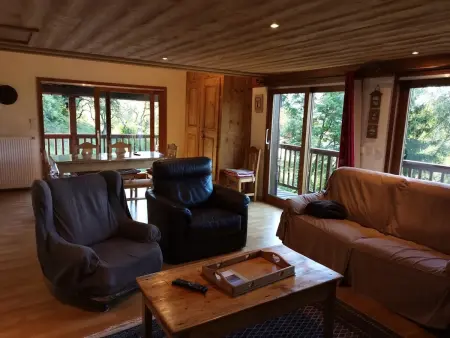 Location appartement à Arâches la Frasse, Appartement spacieux 160m² - 3 chambres - 10 personnes - Parking privé, WiFi