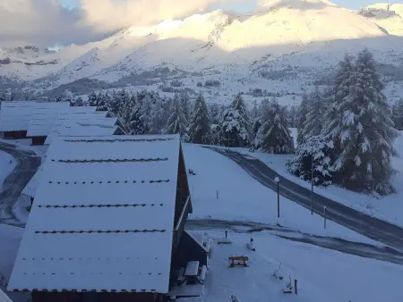 Chalet rénové 7 pers, terrasse vue montagne, local ski - Photo 12