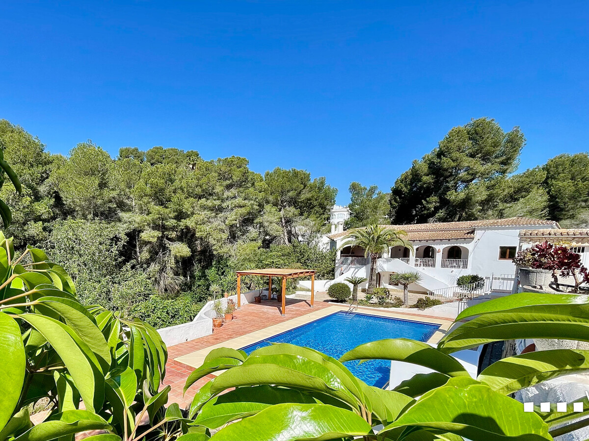 Villa Mirasol à Benissa : 2 étages, piscine 14x5m - Photo 2