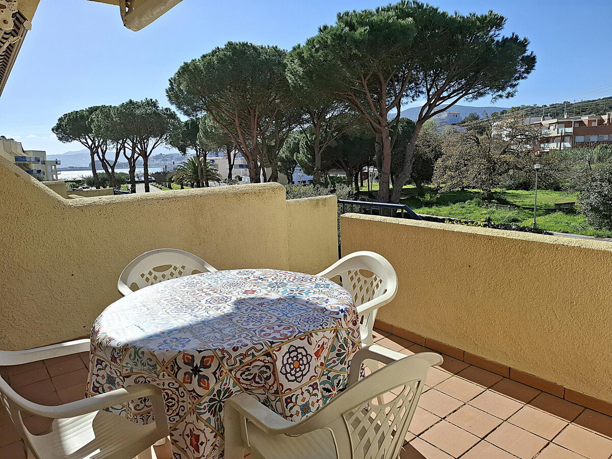 Appartement 150 m plage à Llançà avec jardin - Photo 1