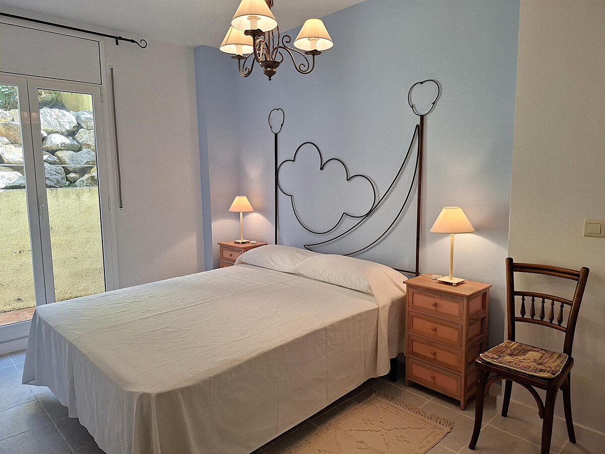 Appartement 150 m plage à Llançà avec jardin - Photo 10