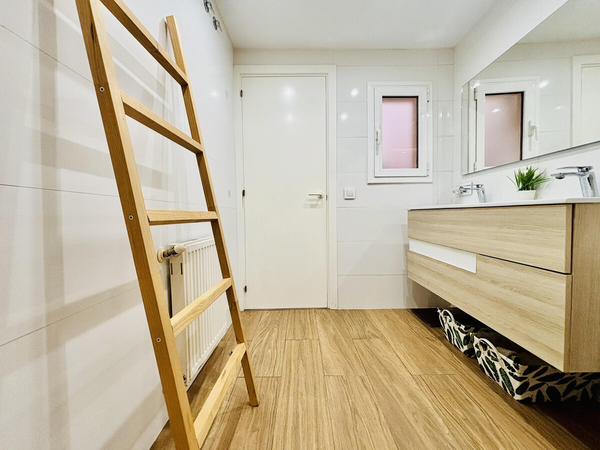 Appartement 3 chambres rénové au centre de Roses - Photo 21