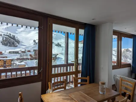 Appartement 2 pièces vue pistes au cœur de La Plagne Centre : photo 2