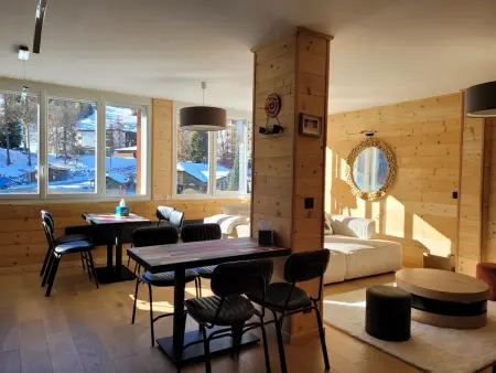 Location appartement à Pra Loup, Appartement moderne 8 pers, 3 ch, parking, vue pistes