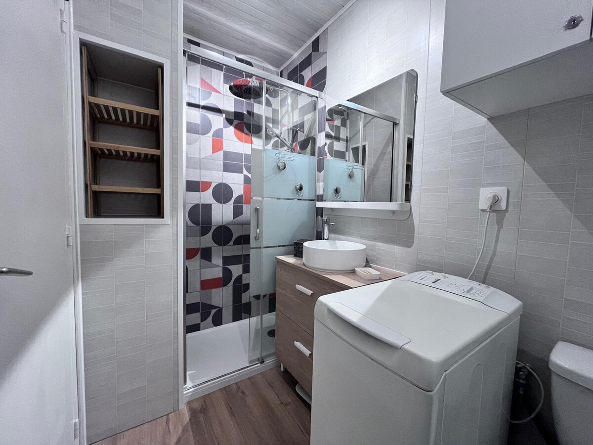Studio cabine 26 m² balcon sud-ouest, 5 min centre - Photo 8