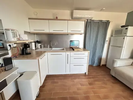 Appartement rénové vue mer à Six-Fours-les-Plages : photo 5