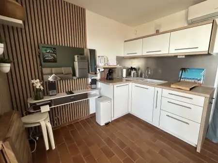 Appartement rénové vue mer à Six-Fours-les-Plages : photo 8