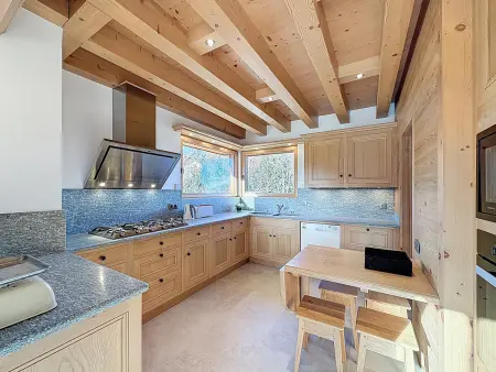 Chalet spacieux 5 chambres proche ski bus, vue Mont-Blanc - Photo 12