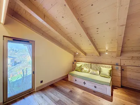 Chalet spacieux 5 chambres proche ski bus, vue Mont-Blanc - Photo 18