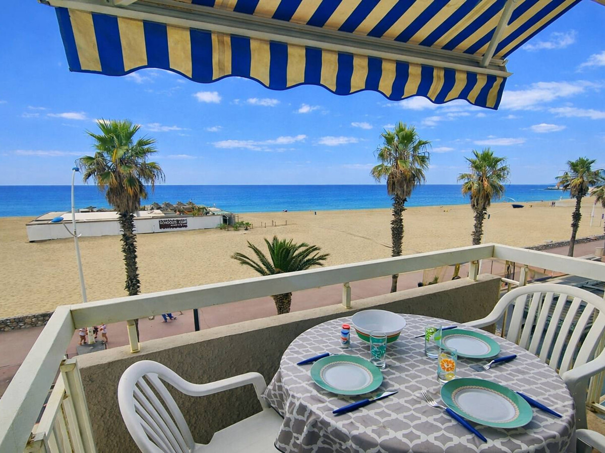 Appartement 2 pièces face mer au cœur de Canet-Plage - Photo 2