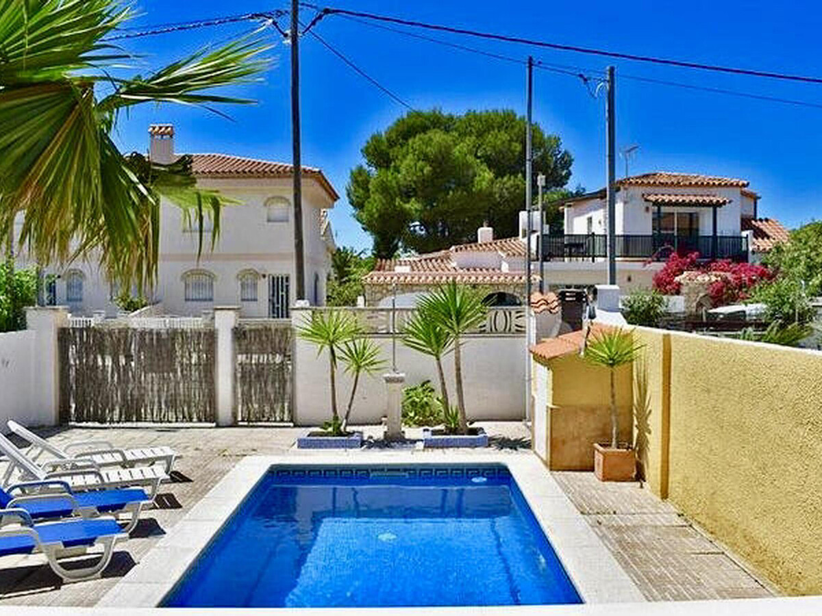 Villa Miami Platja : piscine privée 16 m², 3 chambres - Photo 4