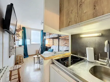 Studio 16 m² skis aux pieds, Le Corbier : photo 10