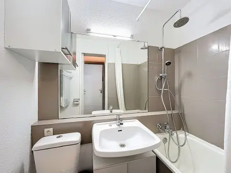 Studio 16 m² skis aux pieds, Le Corbier : photo 11