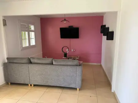 Villa avec piscine privée à Rivière-Salée - 110 m² - Photo 5