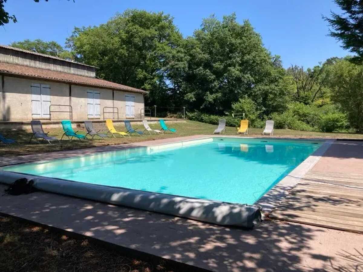 Maison 250 m² pour 30 personnes, piscine et forêt à Razès - Photo 3