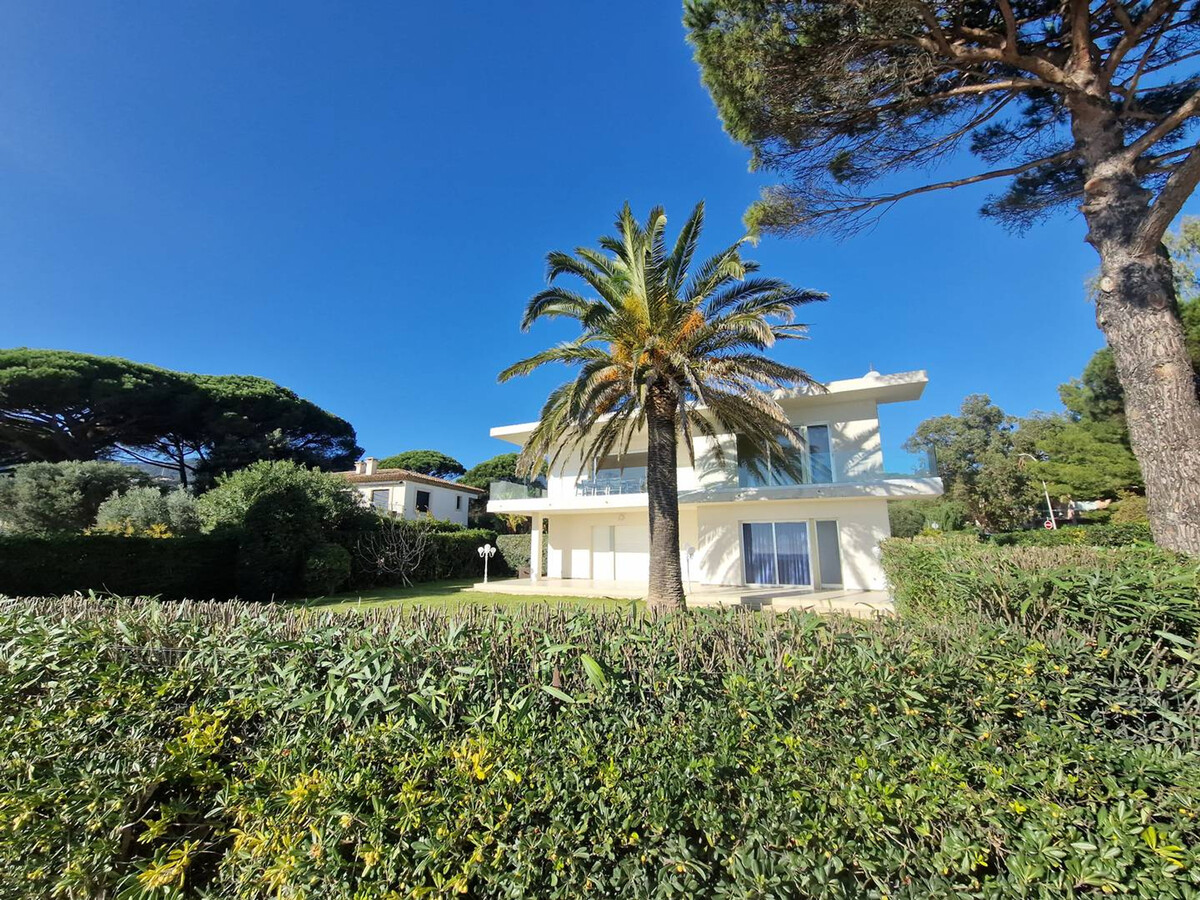 Villa 250 m² vue mer panoramique, Cavalaire-sur-Mer - Photo 2