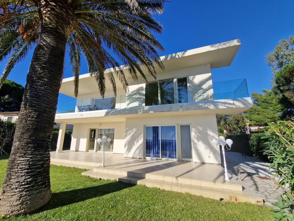 Villa 250 m² vue mer panoramique, Cavalaire-sur-Mer - Photo 5
