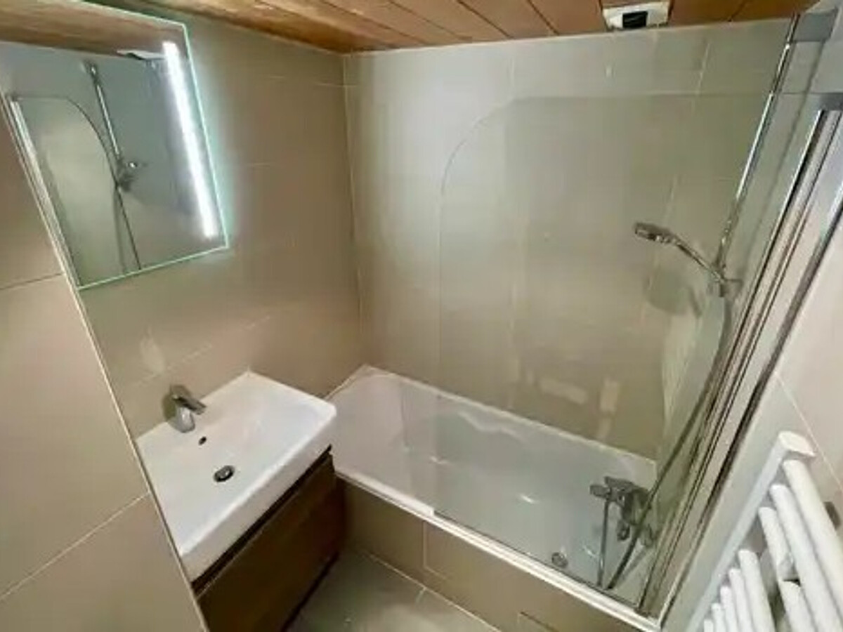 Appartement 3 pièces Méribel, piscine couverte & casier à skis - Photo 5