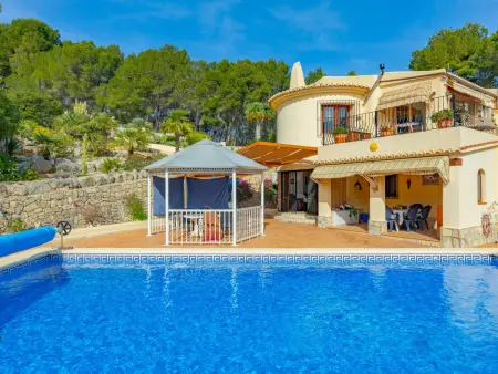 Location villa à Calp, Villa spacieuse à Calpe avec piscine privée, climatisation et Wi-Fi