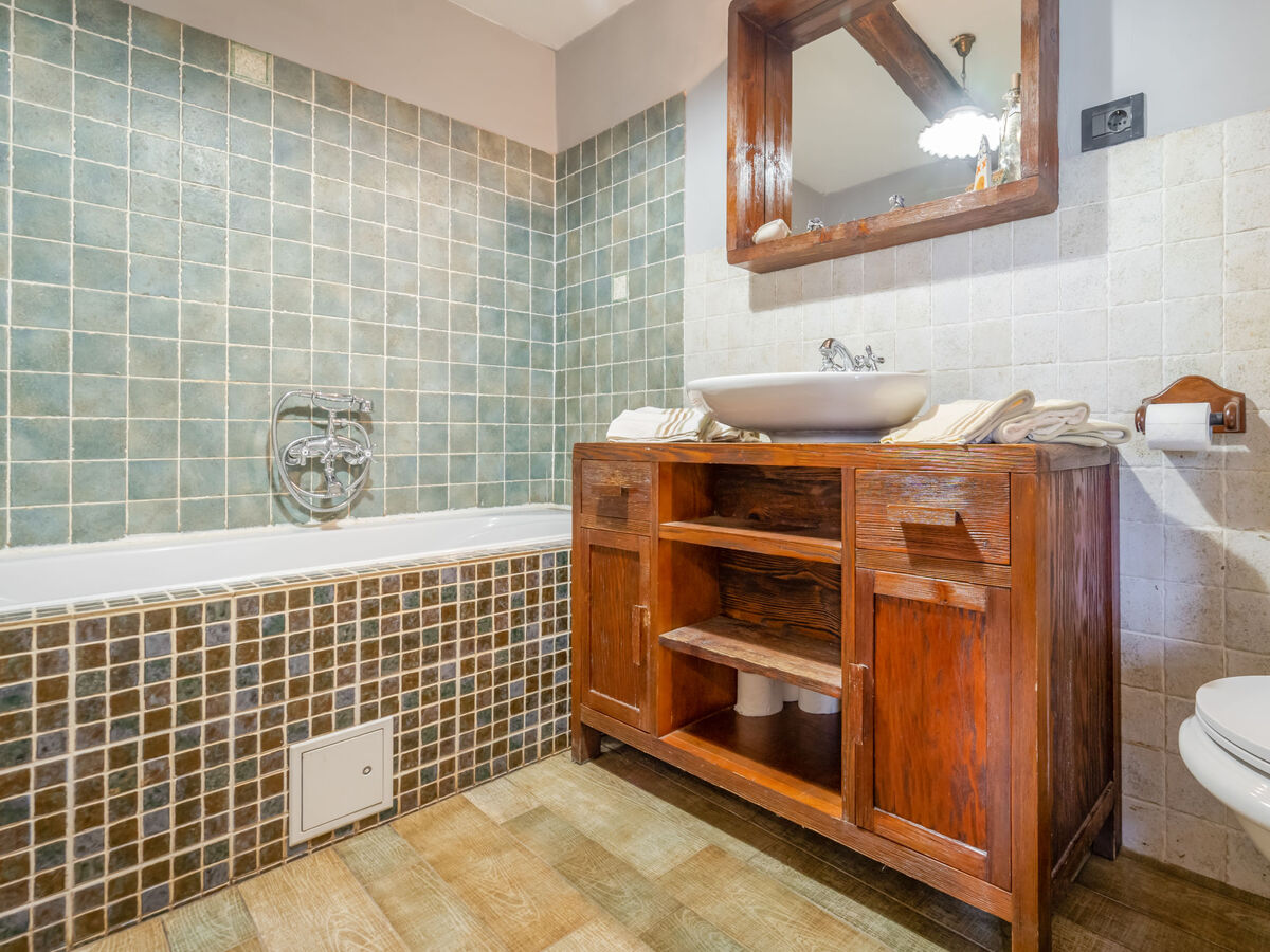 Maison Gorski Raj à Brod na Kupi, jacuzzi et forêt - Photo 25