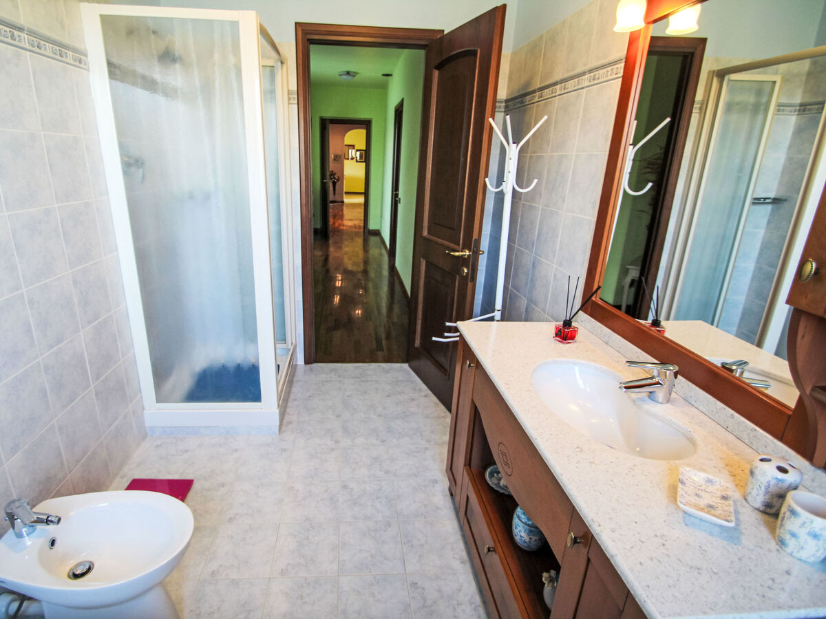 Green Haven, appartement 3 chambres à Caronno Varesino - Photo 24