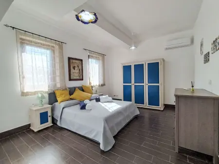 Scrusciu do vientu – Maison Modica, piscine privée : photo 16
