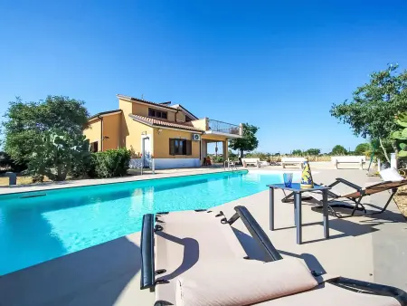 Scrusciu do vientu – Maison Modica, piscine privée : photo 26