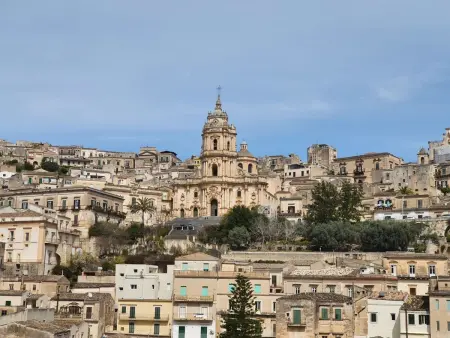 Scrusciu do vientu – Maison Modica, piscine privée : photo 37