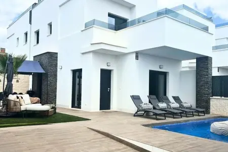 Location appartement à ORIHUELA, Appartement à Vistabella Golf avec Piscine