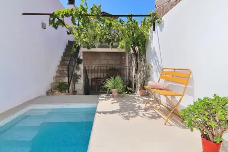 Location appartement à Muro, Islas Baleares, Maison à Muro avec piscine et barbecue
