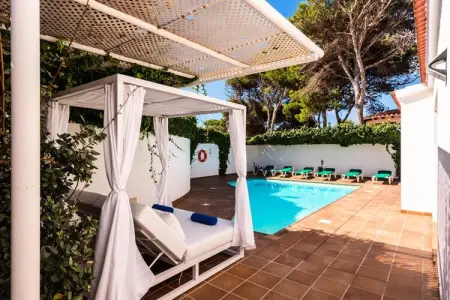 Location appartement à Ciutadella de Menorca, Maison de vacances à Cala'n Bosch avec piscine