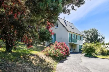 Location appartement à , Maison à Erquy près des falaises du Cap d'Erquy