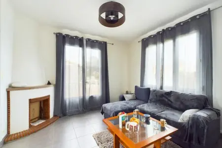 Location appartement à , Appartement aux Sables près de la plage du Tanchet