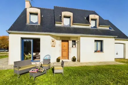 Location appartement à , Appartement à Kerity près de la plage de Ster