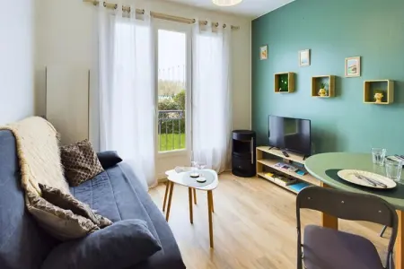 Location appartement à , Appartement à Cap Coz près de la plage de sable