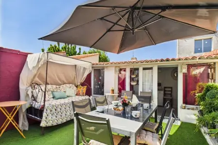 Location appartement à , Appartement aux Sables près de la Grande Plage