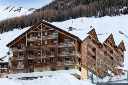 Location appartement à La Foux d’Allos, Appartement à Val d'Allos près des remontées mécaniques