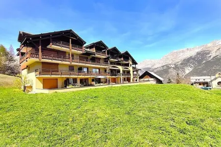 Location appartement à PUY ST VINCENT