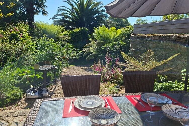 Maison en granit avec jardin exotique, accès GR34 - Photo 18