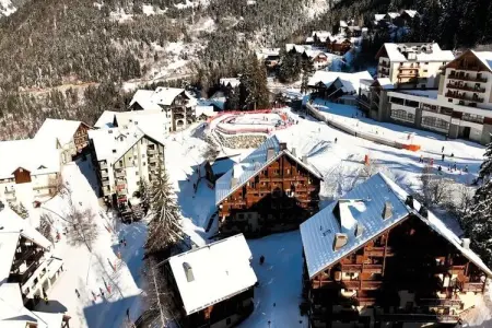 Location appartement à OZ en Oisans, Appartement à Oz en Oisans avec accès aux pistes de ski