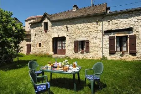 Location appartement à LA MALENE, Maison près des Gorges du Tarn avec jardin et barbecue