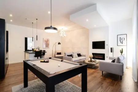 Location appartement à Metz, Maison de vacances à Metz avec spa