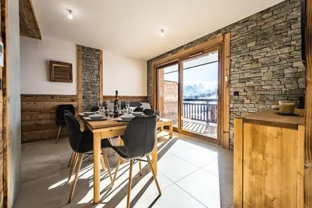 Location appartement à FONTCOUVERTE LA TOUSSUIRE, Appartement près de la piste Marmotte, accès direct aux pistes